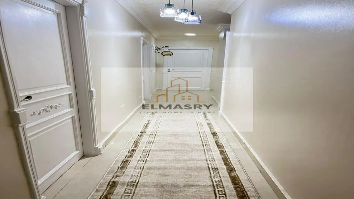 Spacious Apartment for Sale with 180 sqm