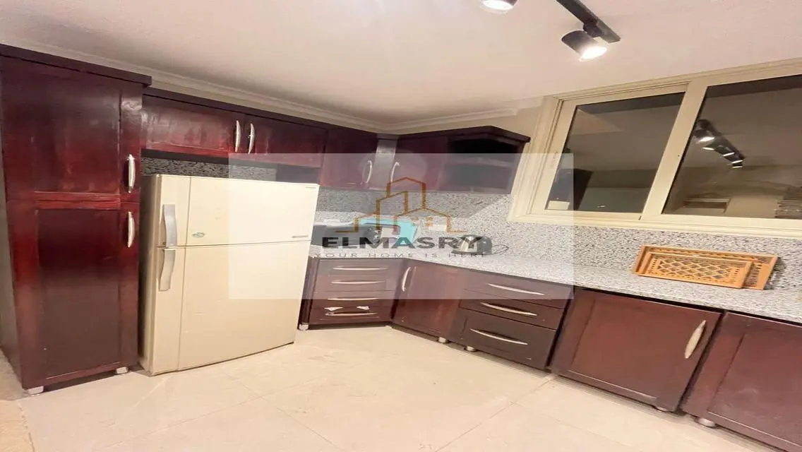 Spacious Apartment for Sale with 180 sqm