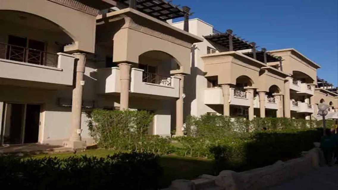 Luxurious Apartment for Sale - 3 Bedrooms and 2 Bathrooms