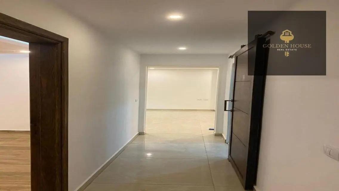 Stylish Apartment for Sale in The Squer