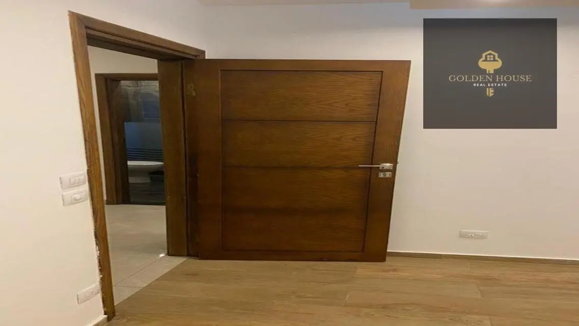 Stylish Apartment for Sale in The Squer