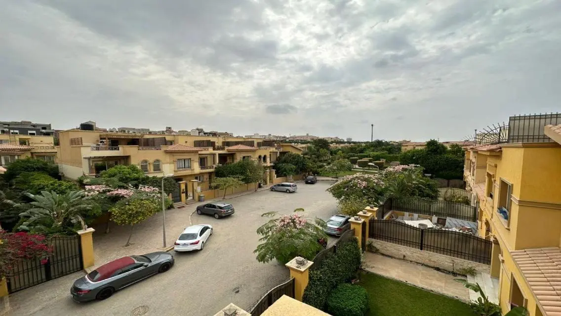 Luxurious Apartment in La Terra - New Cairo