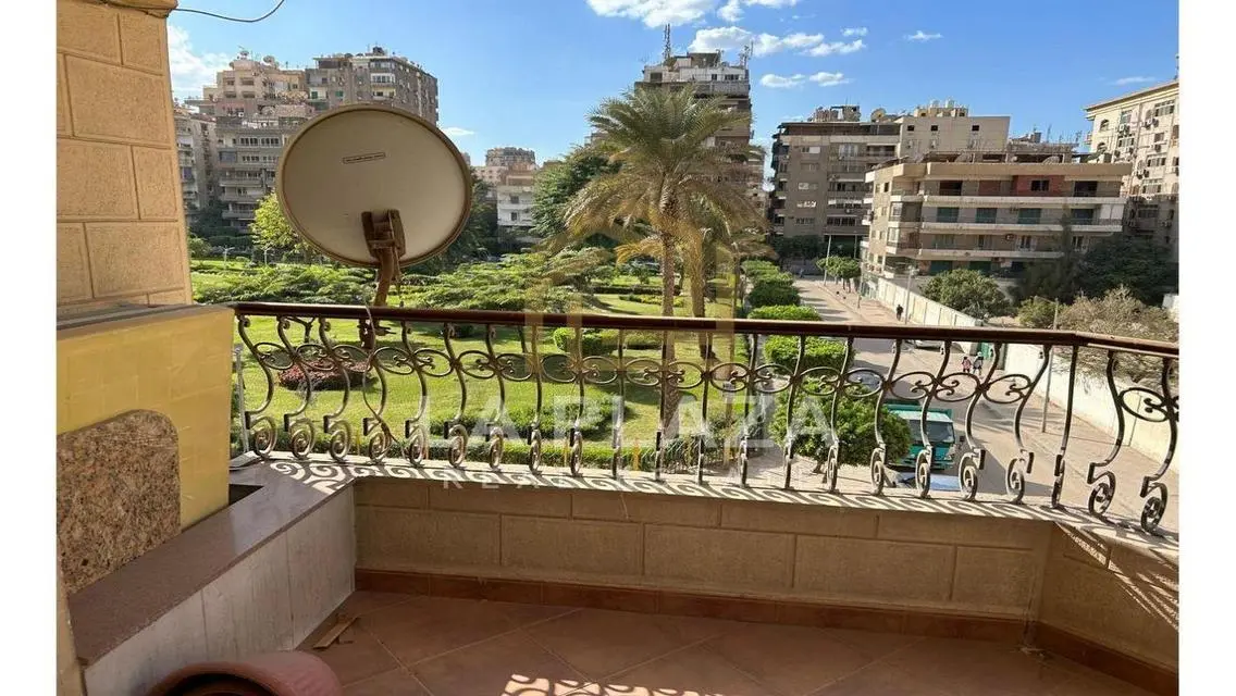 فيلا فاخرة للبيع بمميزات رائعة