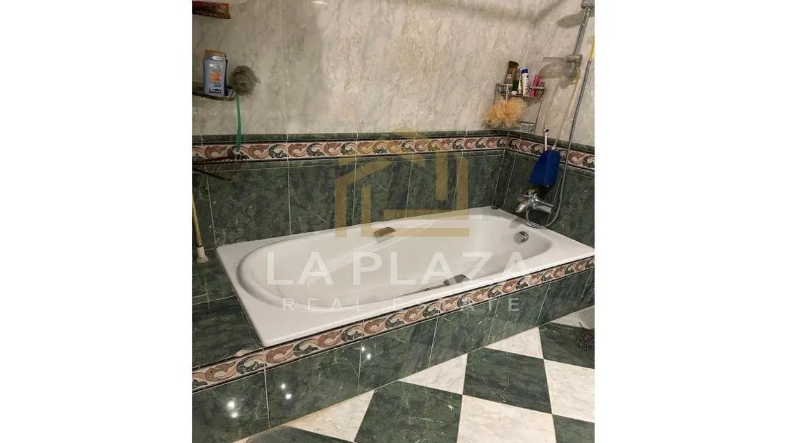 فيلا فاخرة للبيع بمميزات رائعة