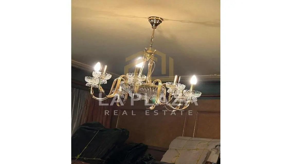 فيلا فاخرة للبيع بمميزات رائعة