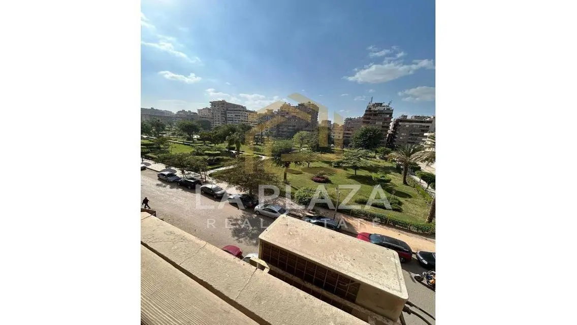 فيلا فاخرة للبيع بمميزات رائعة