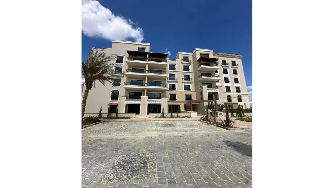 Luxury Apartment with Spacious Layout for Sale in City Center