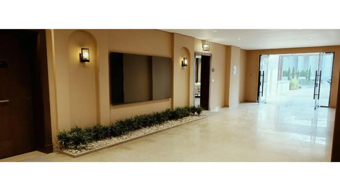 Luxury Apartment with Spacious Layout for Sale in City Center