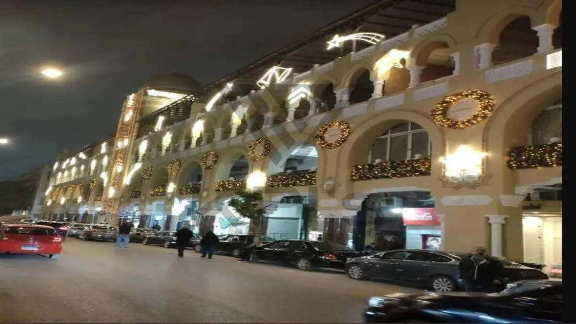 شقة فاخرة بمساحة 635 متر مربع للبيع