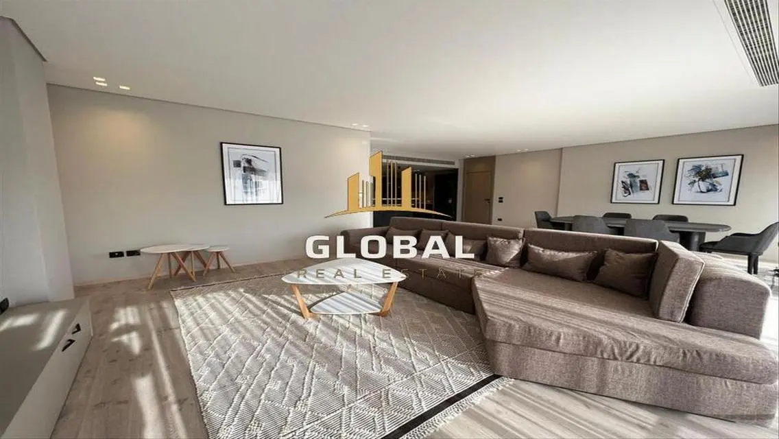 Luxury Apartment in 3-HDF Near Code Lake