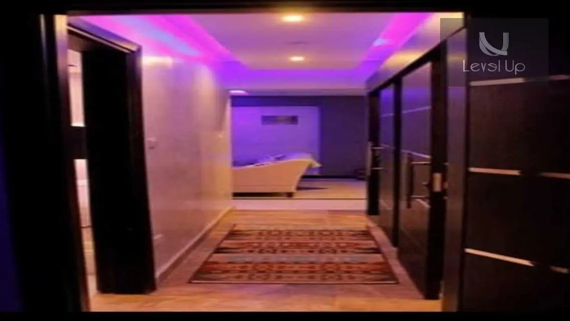 شقة فاخرة تطل على البحيرات