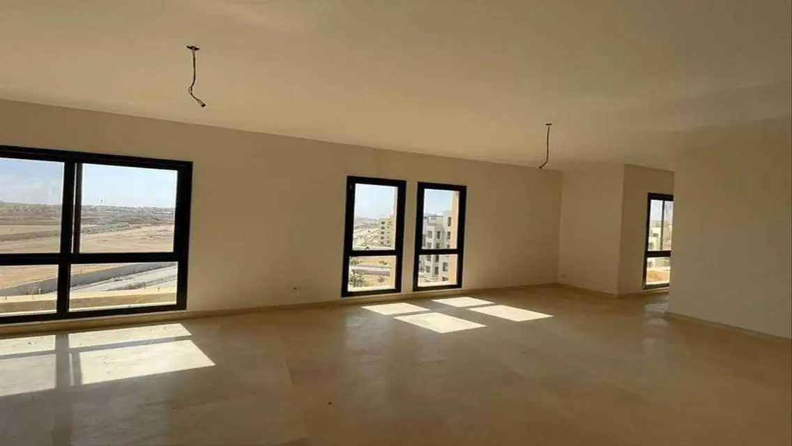 Luxury Villa for Sale in Kent at Saxony College