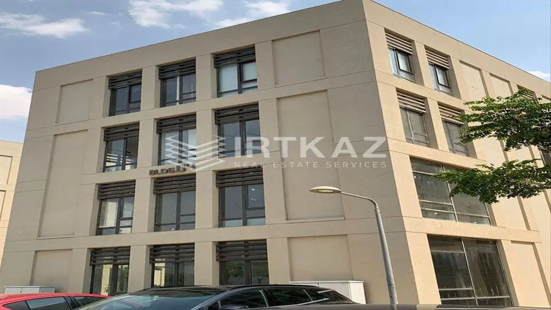 Stunning Apartment in Prime Location - 140 Square Meters