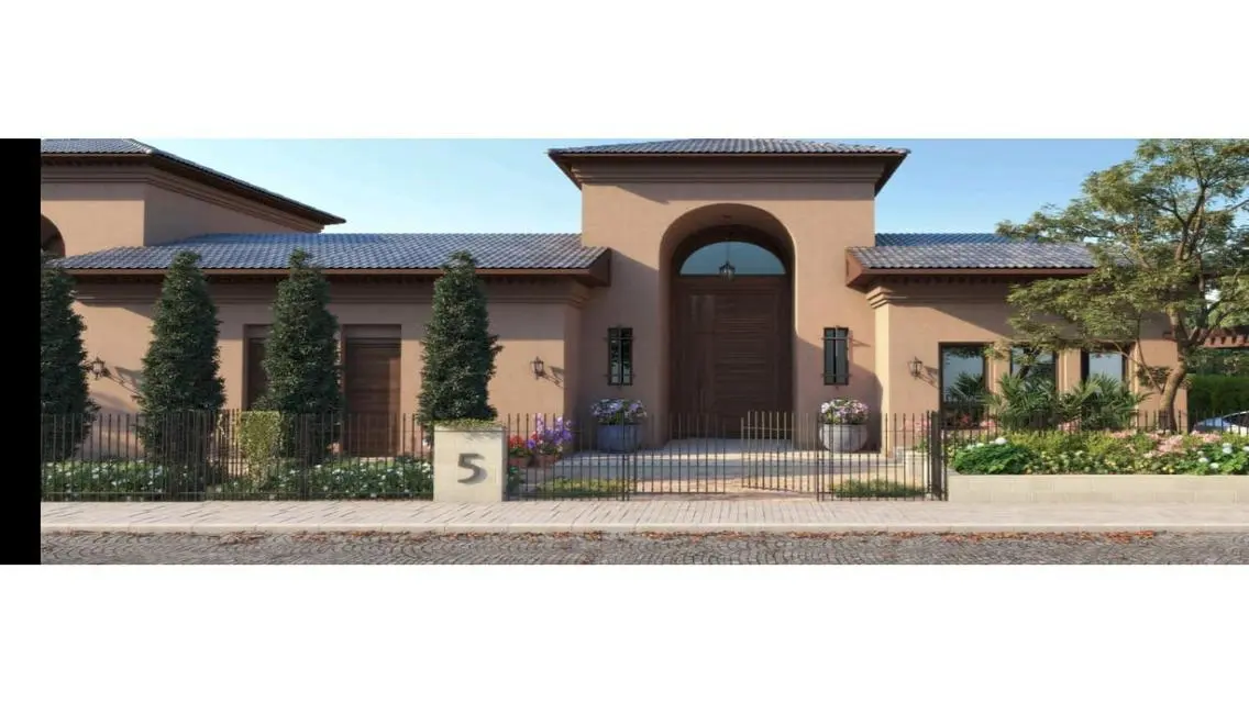 Luxury Apartment with Exceptional Amenities in the Heart of the City