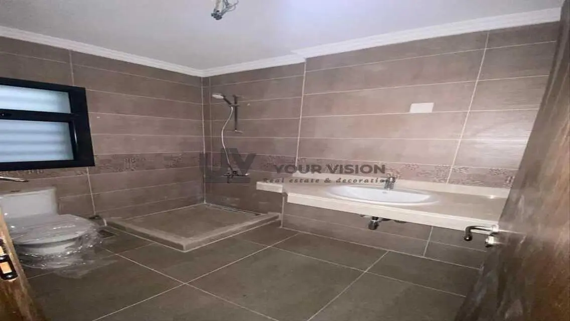 Private Apartment with Balcony and Garden in Prime Location