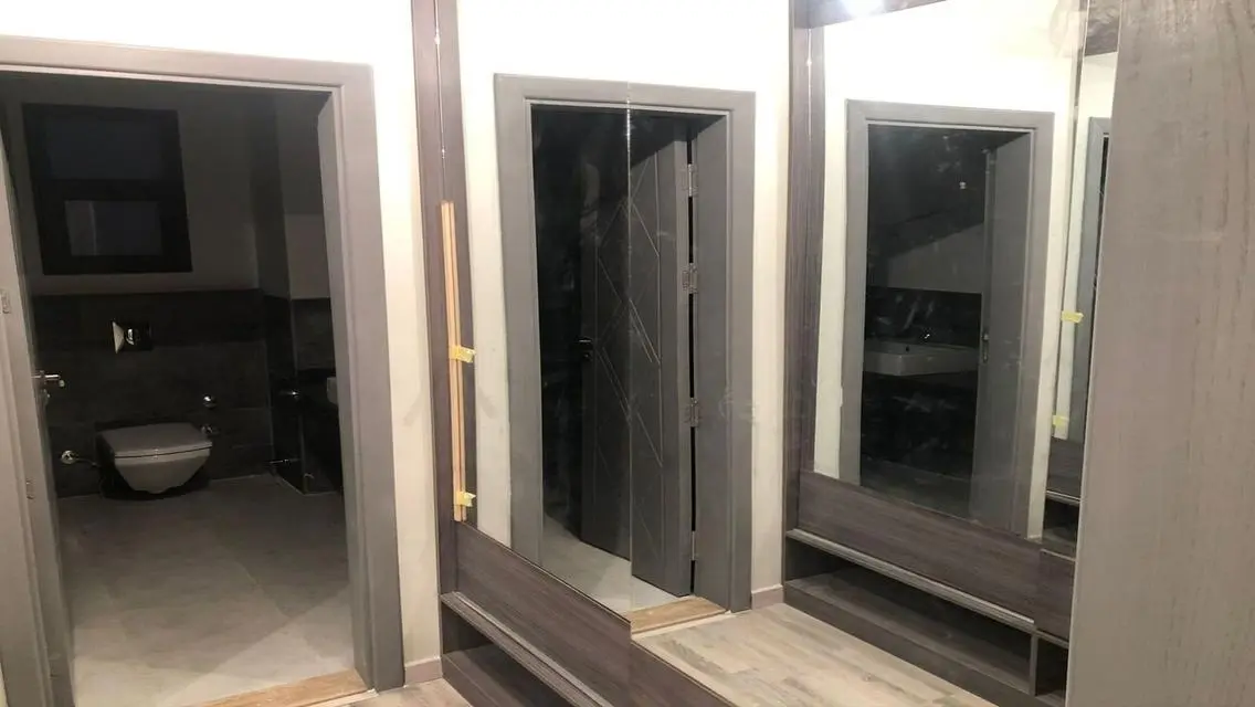 Luxury Apartment with Private Garden and Premium Amenities