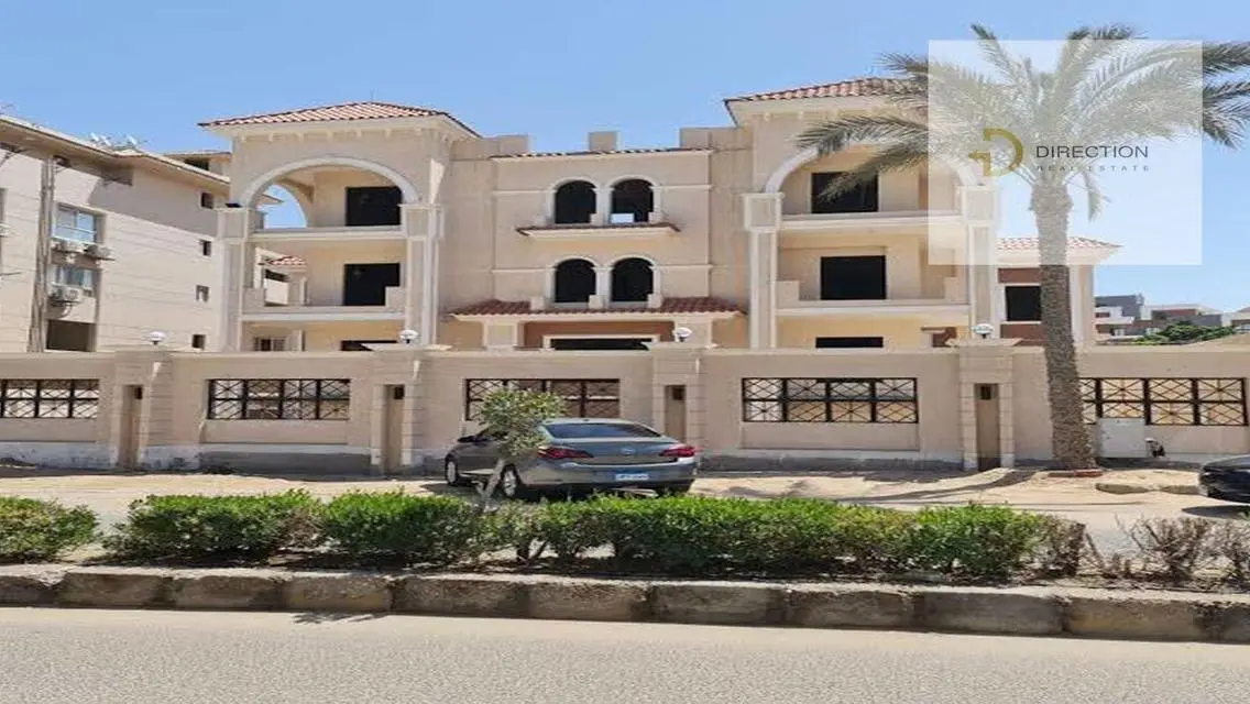 Stunning Villa for Sale in MIU-25-10