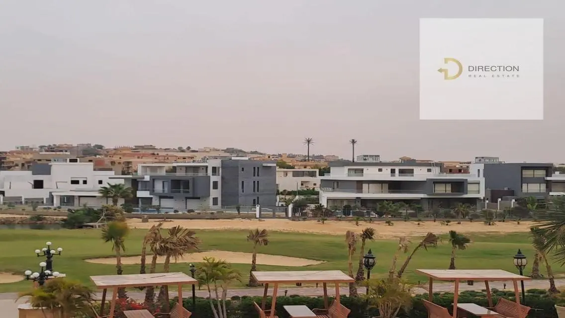 Stunning Villa for Sale in MIU-25-10