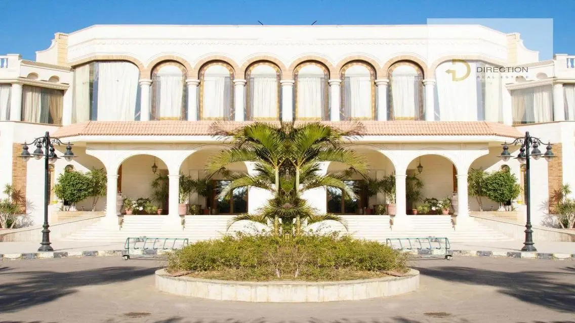 Stunning Villa for Sale in MIU-25-10