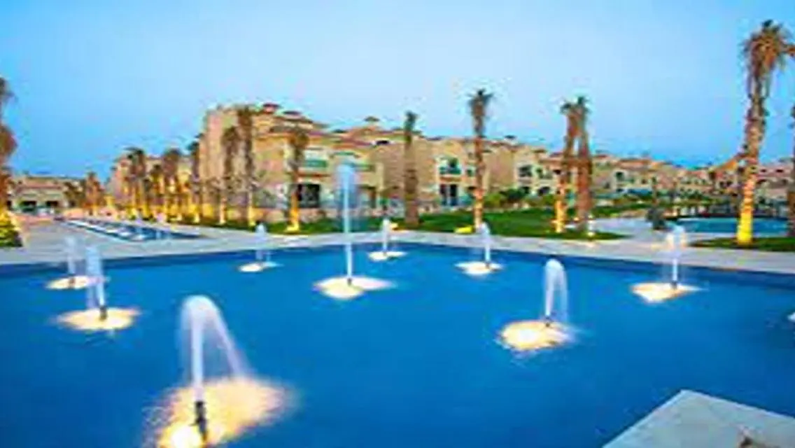 Luxurious Villa with Lake View and Private Garden