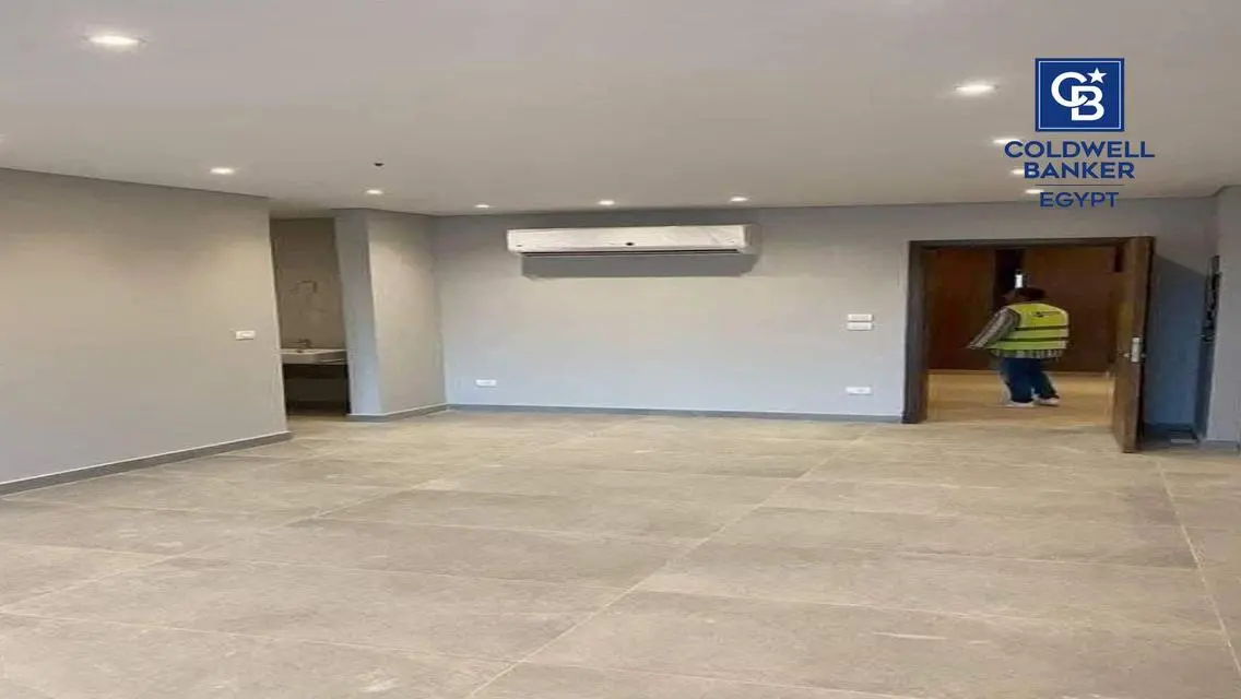 Luxury Villa for Sale with Spacious Layout and Stunning Views