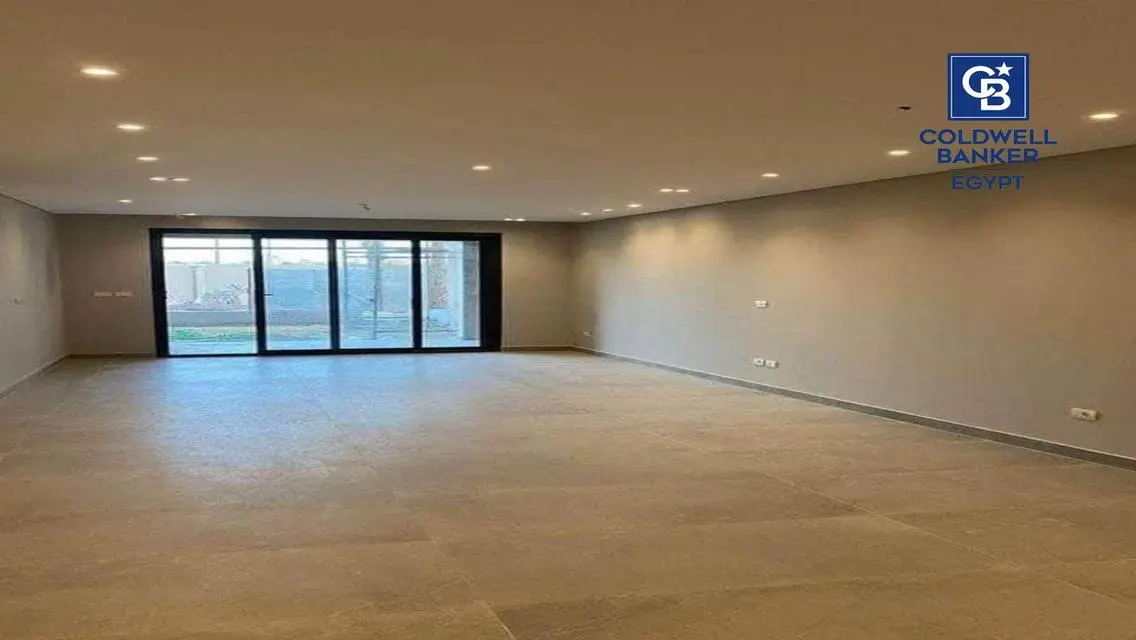 Luxury Villa for Sale with Spacious Layout and Stunning Views
