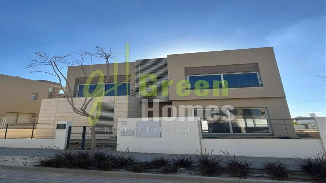 Modern Green Home with Private Garden