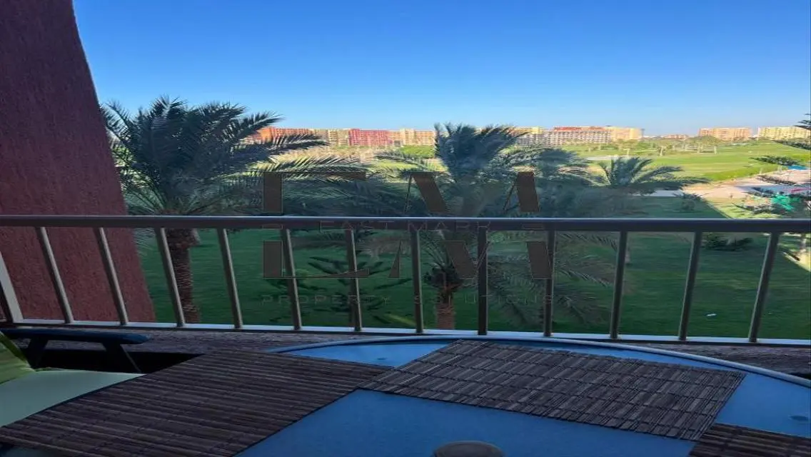 شقة رائعة للبيع في قلب المدينة بسعر مغري