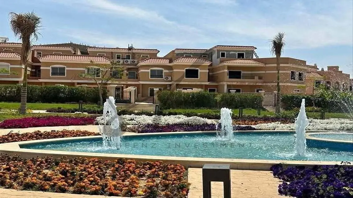 Luxury Ready-to-Move Apartment Spanning 291 Square Meters in Prime Location