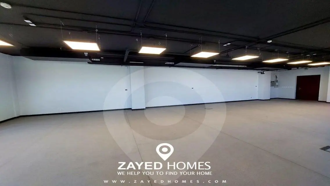 Office for Sale, 176 Square Meters in a Prime Location