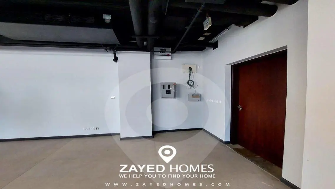 Office for Sale, 176 Square Meters in a Prime Location