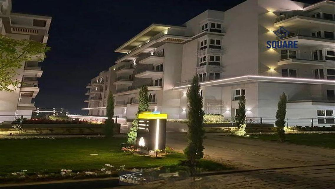 شقة فاخرة في I-City 155