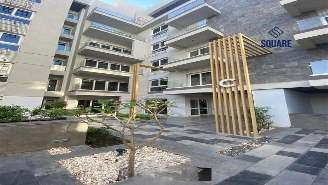 شقة فاخرة في I-City 155