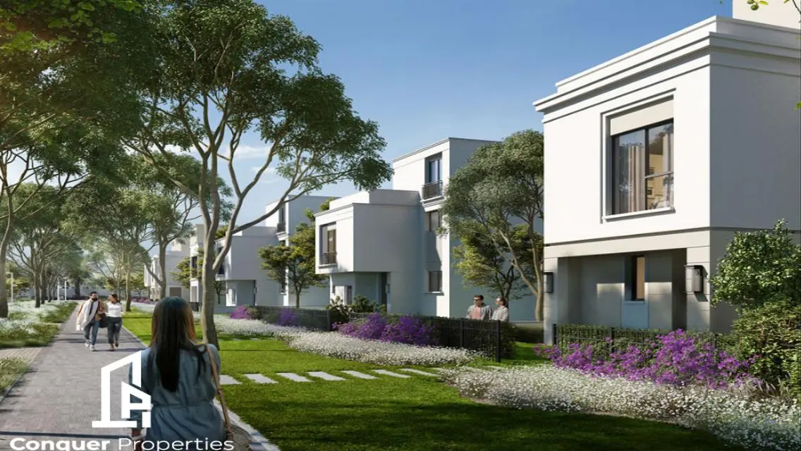 Luxury Villa with Spacious Layout for Sale