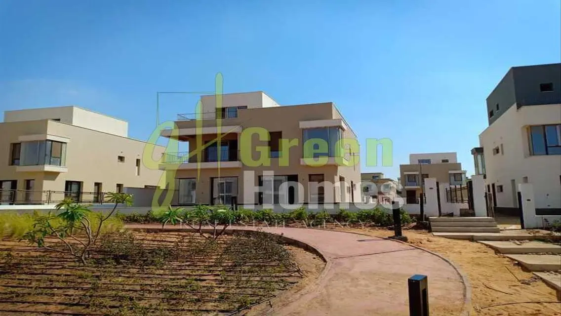 Luxurious Apartment with 300 Sq M and Security Guard