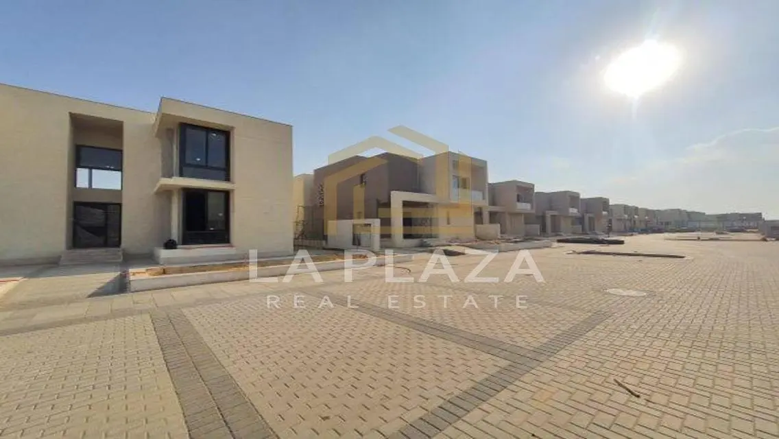 Prime Property in a Highly Desirable Location - 2022