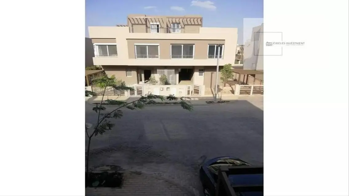 شقة فاخرة للبيع في موقع متميز