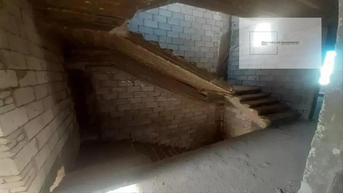 شقة فاخرة للبيع في موقع متميز