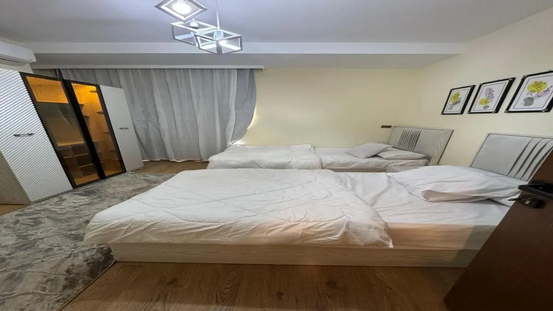 Stunning 191 sqm Apartment with Pool and Luxurious Amenities