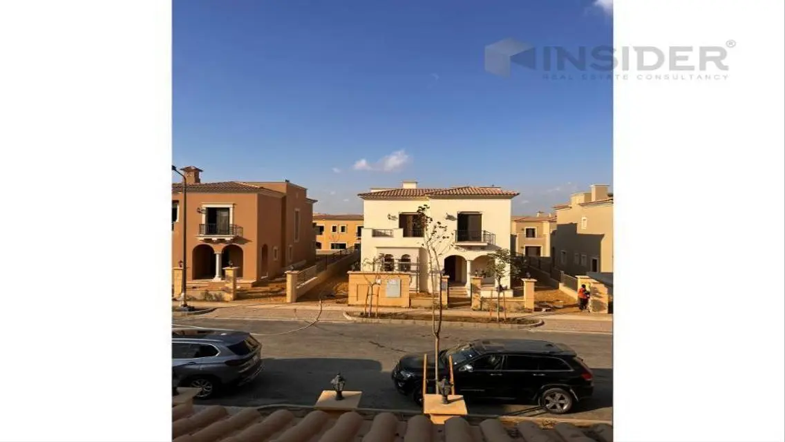 شقة فاخرة بمساحة 2100 متر مع إطلالة على البحيرات