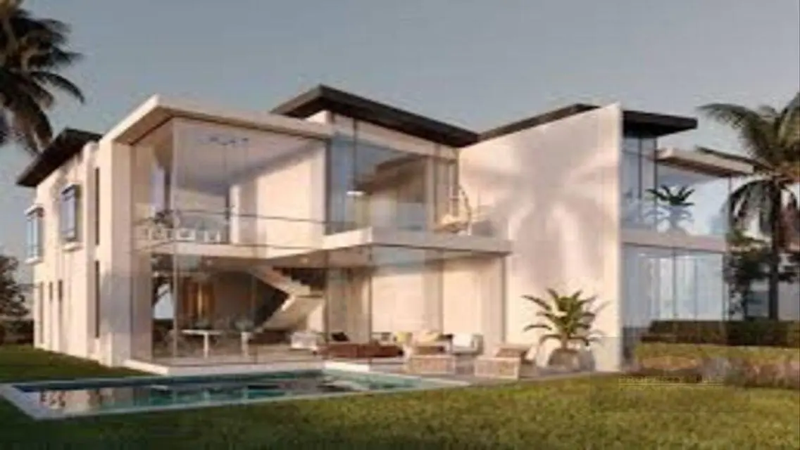 Luxury Apartment with Spacious Lakeside View