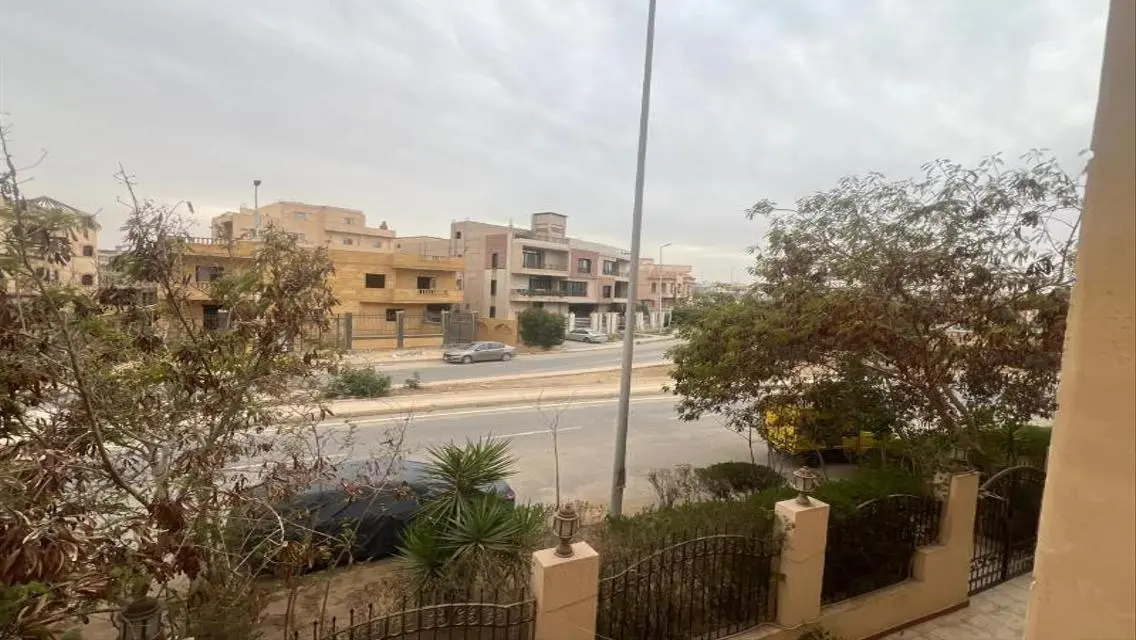 شقة رائعة بأمن 24 ساعة ووسائل راحة متنوعة