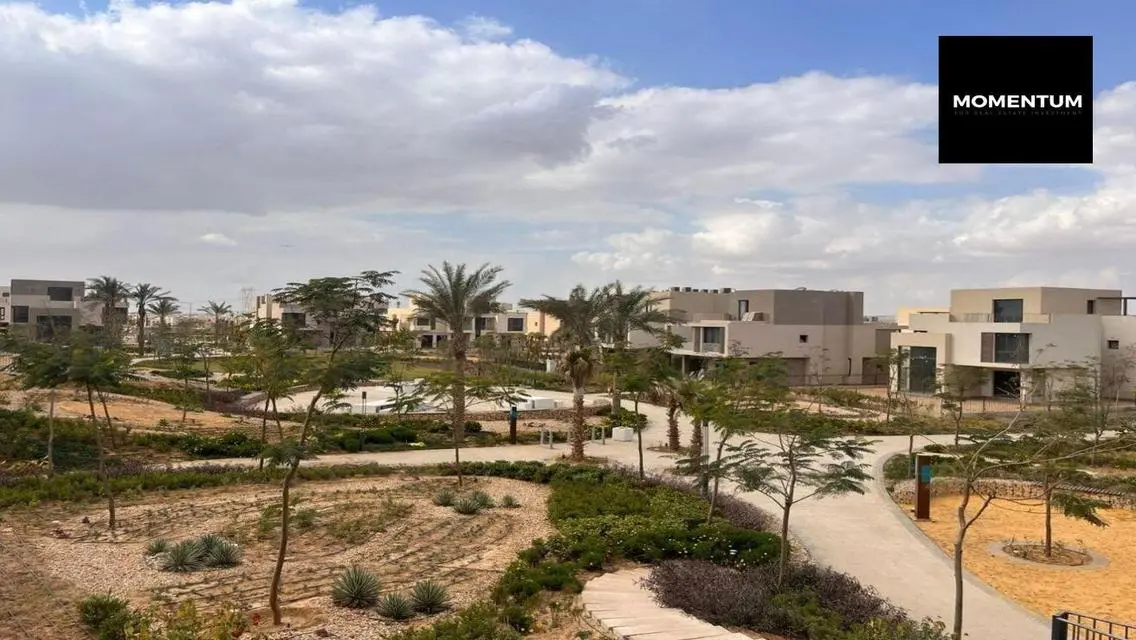 Luxurious Villa with Private Garden and Security Guard for Sale