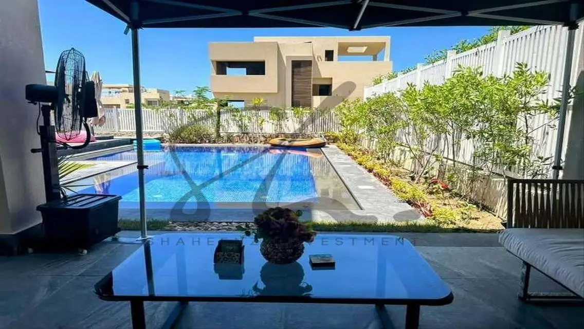 فيلا فاخرة في هاسيندا وايت - فرصة استثمارية مميزة