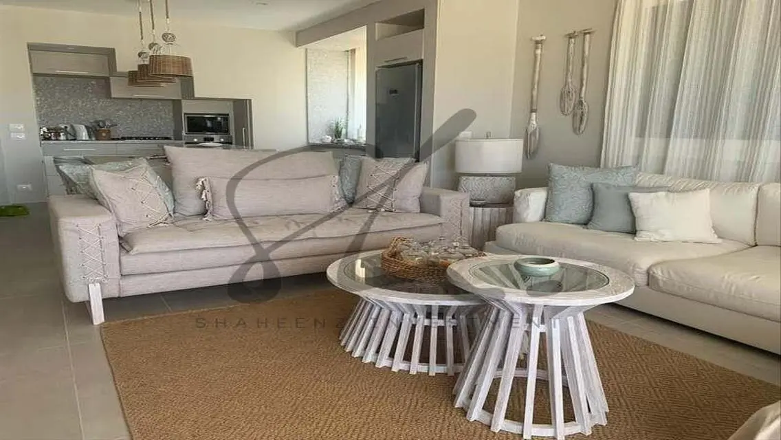 فيلا فاخرة في هاسيندا وايت - فرصة استثمارية مميزة