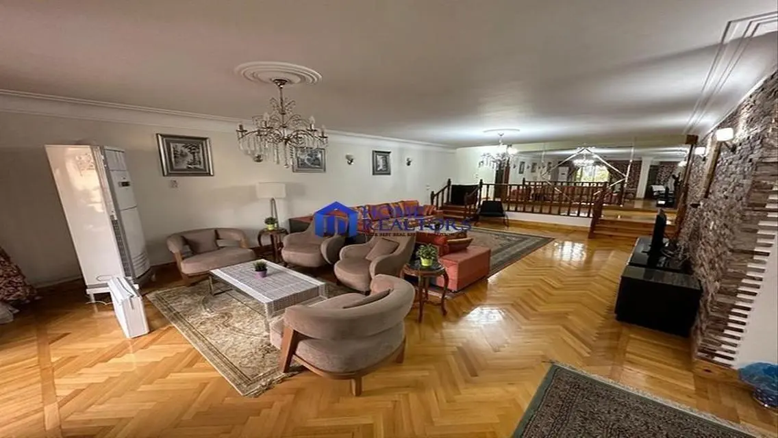 Luxurious Apartment with Study Room and Premium Amenities