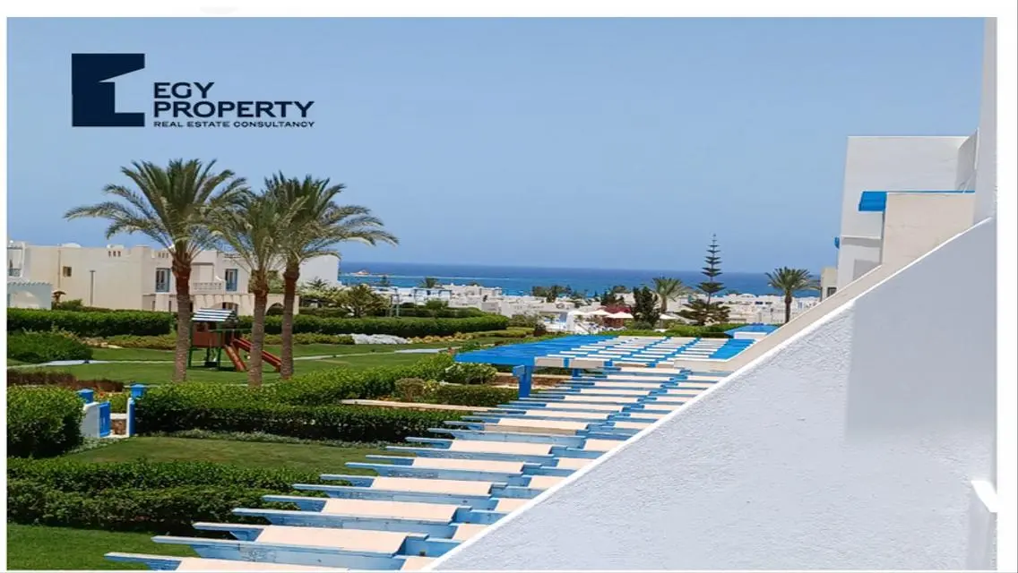 Luxury Apartment in Mountain View Ras El Hikma