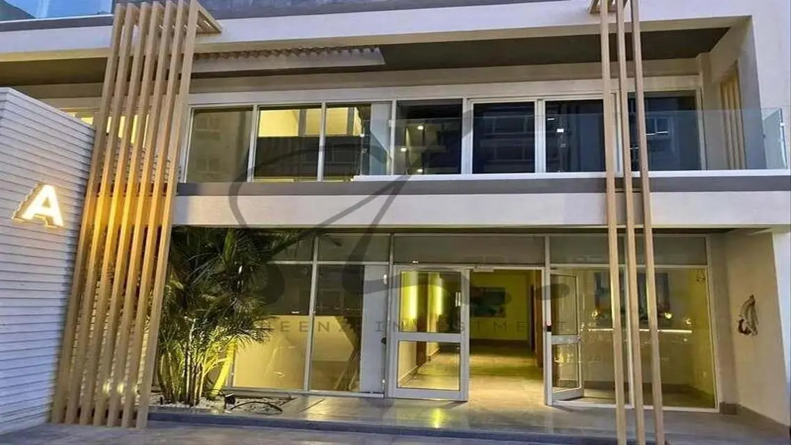 Luxury Villa in New Cairo with Multiple Amenities