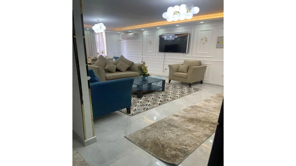 Luxury Apartment with 165 sqm in the Heart of the City