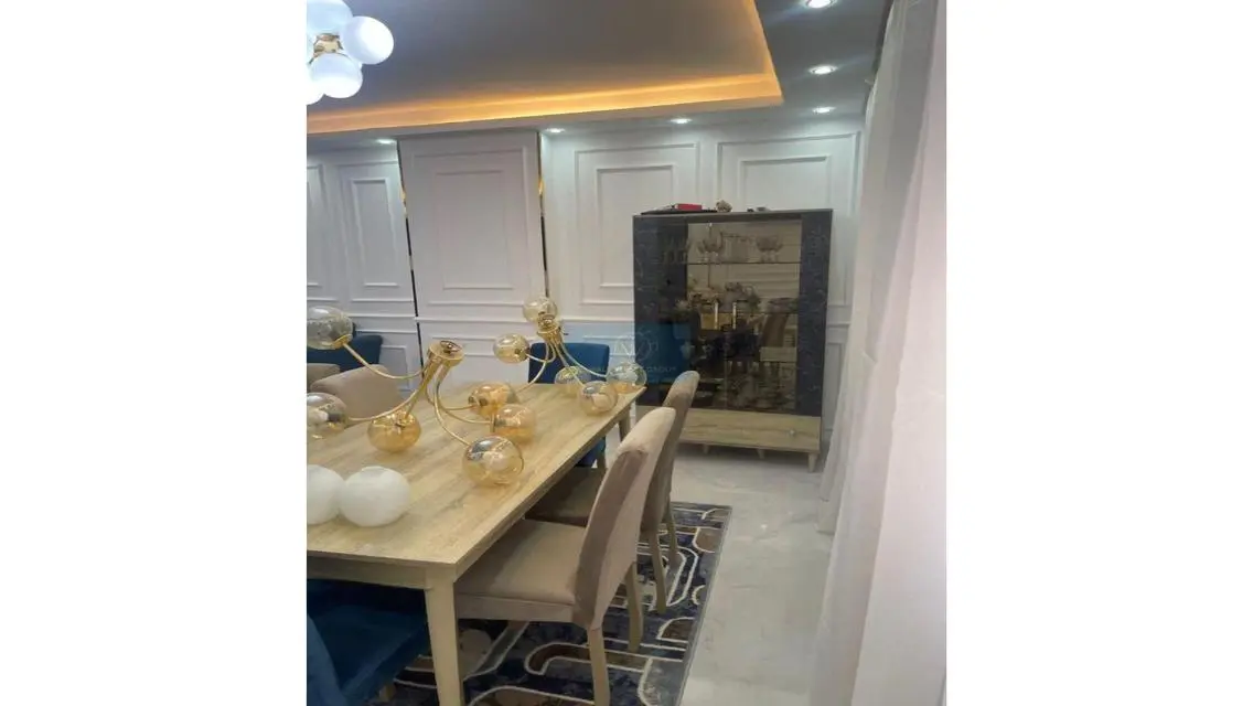 Luxury Apartment with 165 sqm in the Heart of the City